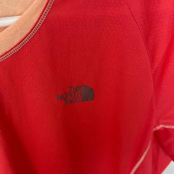 The North Face Top - Women's Large - Picture 3 of 4